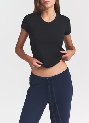 Detail View - Click To Enlarge - SKIMS - Worn In Jersey Baby V-Neck T-Shirt