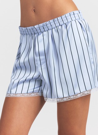 Detail View - Click To Enlarge - SKIMS - Woven Shine Lace Boxer