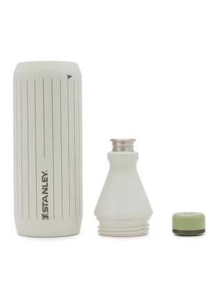 Detail View - Click To Enlarge - STANLEY - X Nelly Korda All Day Slim Bottle 20oz — Nelly Korda Pinstripe