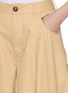  - LAMRONS - Cropped Button Hem Cotton Silk Balloon Pants