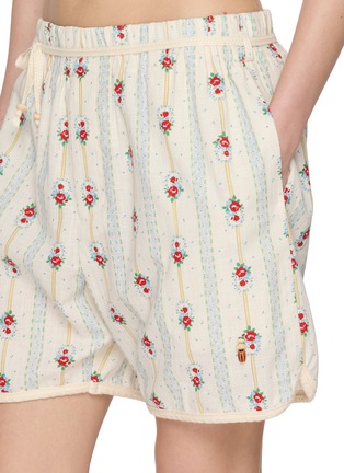  - YOUNG N SANG - Hand Beads Floral Drawstring Cotton Running Shorts