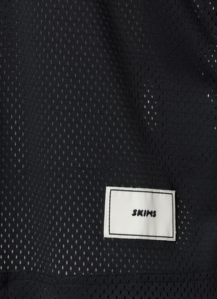  - SKIMS - Lounge Mesh V-Neck Cropped Jersey Top