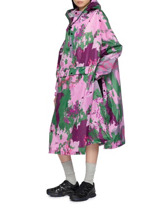 Figure View - Click To Enlarge - RAINKISS - Digi Spring Print Rain Poncho