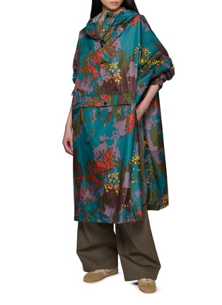 Figure View - Click To Enlarge - RAINKISS - Digi Forest Camouflage Print Hooded Rain Poncho