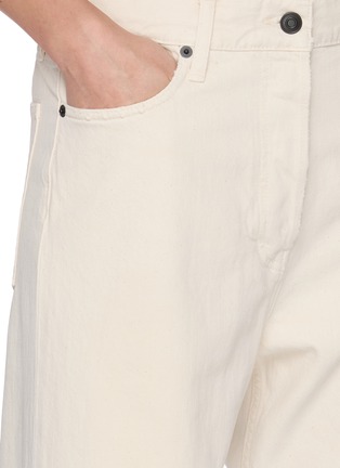  - THE ROW - Fortino Light Wash Jeans
