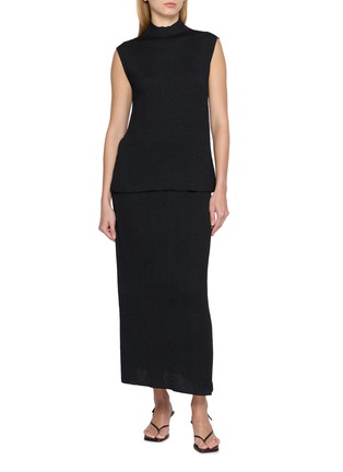 Figure View - Click To Enlarge - THE ROW - Oakson Top
