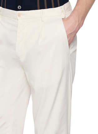  - EQUIL - Pleated Tapered Pants