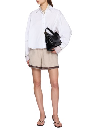 Figure View - Click To Enlarge - BRUNELLO CUCINELLI - Beaded Hem Shorts