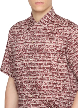 - TOMORROWLAND - Batik Print Open-Collar Short Sleeve Shirt