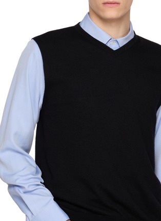  - THE ROW - V-Neck Cashmere Vest