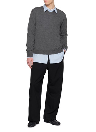Figure View - Click To Enlarge - THE ROW - V-Neck Cashmere Sweater