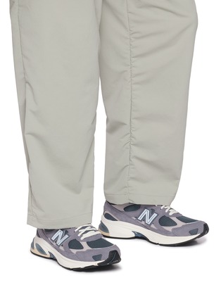 Figure View - Click To Enlarge - NEW BALANCE - 2010 Low Top Men's Sneakers