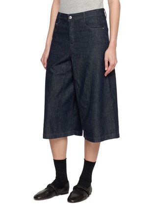 Detail View - Click To Enlarge - MO&CO. - Scarf Denim Bermuda Shorts