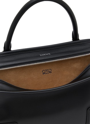  - LOEWE - Medium Amazona 180 Leather Handbag
