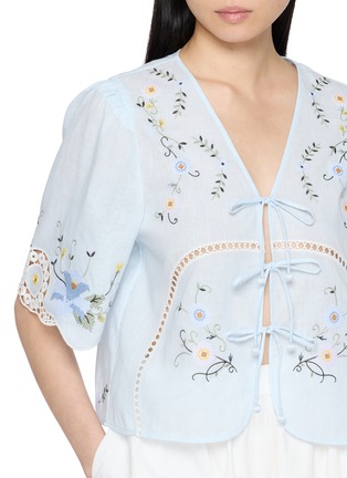  - EDITION - Floral Embroidered Top