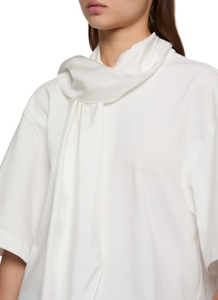  - CARVEN - Scarf Collar T-shirt