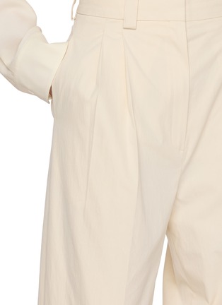  - GIA STUDIOS - Bone Pleated Cotton Trousers