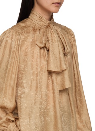  - INTO THE EAST - Jacquard High Neck Tie Silk Top