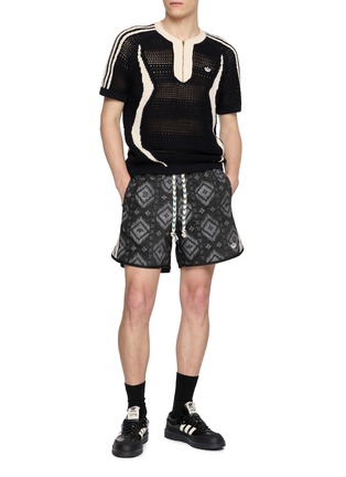 Figure View - Click To Enlarge - ADIDAS - Geometric Pattern Drawstring Shorts