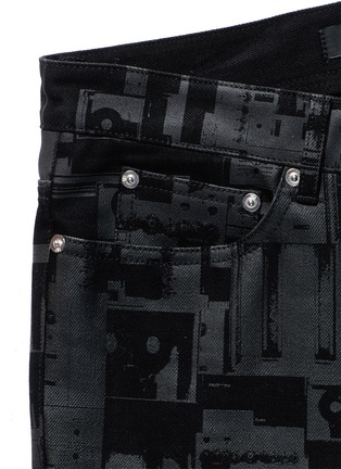  - GIVENCHY - Wax robot print jeans