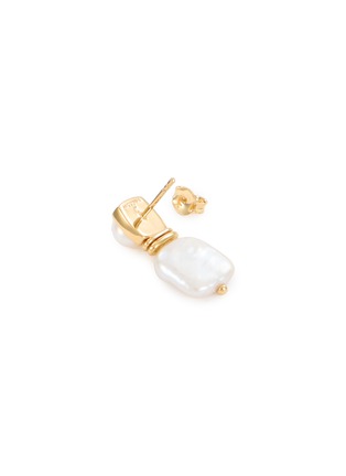 Detail View - Click To Enlarge - MISSOMA - 18K Gold Plated Brass Square Pearl Stud Earrings