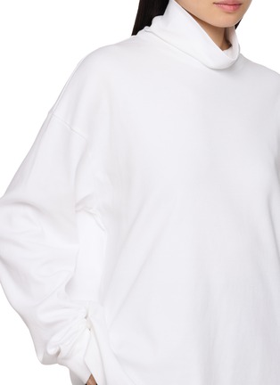  - THE ROW - Kelta Turtleneck Top