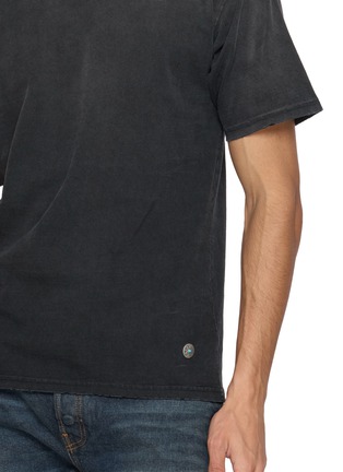  - ANTIK DENIM - Distressed Crewneck T-Shirt