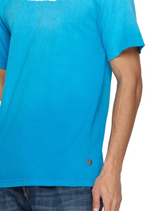  - ANTIK DENIM - Distressed Crewneck T-Shirt