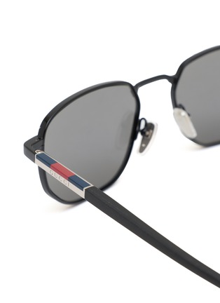Detail View - Click To Enlarge - GUCCI - Metal Rectangular Sunglasses