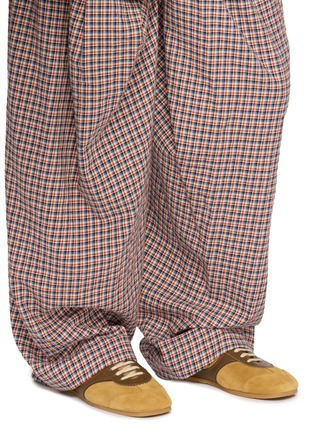Figure View - Click To Enlarge - DRIES VAN NOTEN - Slim Suede Leather Men's Sneakers