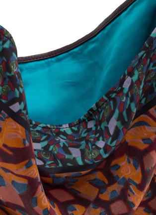 Detail View - Click To Enlarge - DRIES VAN NOTEN - Large Scarf Print Shoulder Bag
