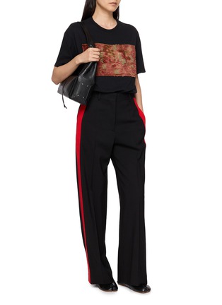 Figure View - Click To Enlarge - MAISON MARGIELA - Tapestry Patch Cotton T-Shirt