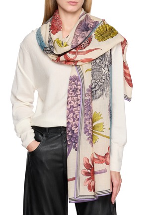 Figure View - Click To Enlarge - INOUI EDITIONS - Gustav Wool Scarf