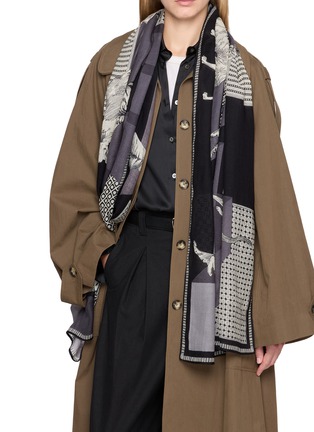 Figure View - Click To Enlarge - INOUI EDITIONS - Les Cheris Wool Scarf