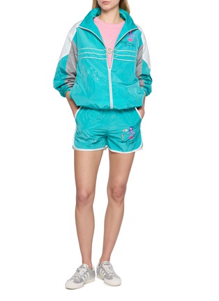Figure View - Click To Enlarge - HALFWAY NATIVE - MEET U 80'S Graphic Running Shorts