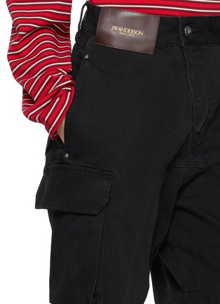  - JW ANDERSON - Twisted Patch Pocket Shorts