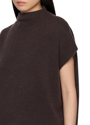  - MON&PAU - Mock Neck Knit Vest
