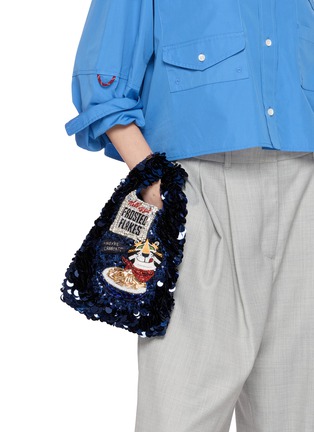 Figure View - Click To Enlarge - ANYA HINDMARCH - Kellogs Frosted Flakes Sequin Mini Tote Bag