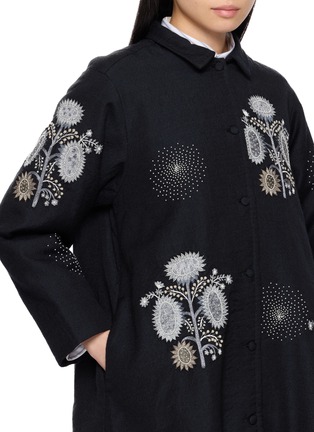  - AODRESS - Floral Star Embroidered Soutien Collar Coat