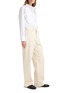 Detail View - Click To Enlarge - RÓHE - Baggy Light Wash Jeans