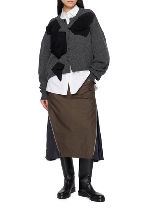 Figure View - Click To Enlarge - Y'S - Appliqué Detail Cropped Knit Cardigan