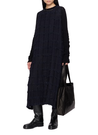 Figure View - Click To Enlarge - Y'S - Sleeveless Frayed Chequered Knit Maxi Dress