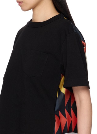  - SACAI - X A.P.C. Contrast Panel Cotton T-Shirt