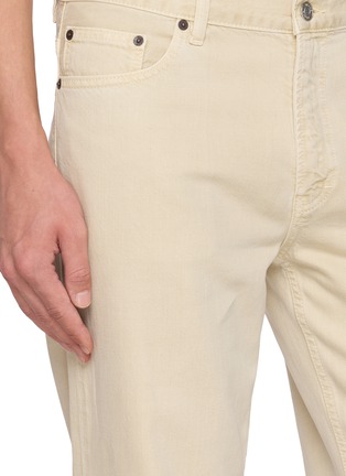  - FRAME - Straight Leg Jeans