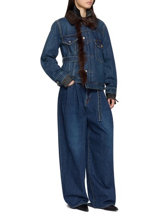 Figure View - Click To Enlarge - SACAI - Belted Wide Leg Cotton Denim Jeans