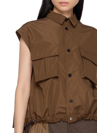  - SACAI - Pleated Back Taffeta Satin Shirt