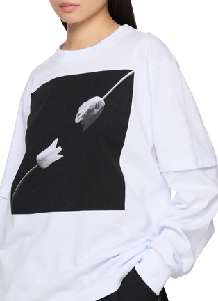  - SACAI - x Robert Mapplethor Flower Print Long Sleeve Unisex T-Shirt