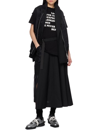 Figure View - Click To Enlarge - SACAI - Cinched Waist Graphic T-shirt