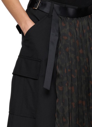  - SACAI - Pleated Leopard Suiting Midi Skirt