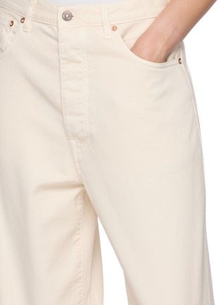  - FORTELA - Light Wash Straight Jeans
